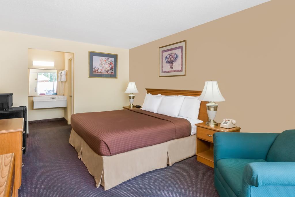 Days Inn By Wyndham Christiansburg Phòng bức ảnh